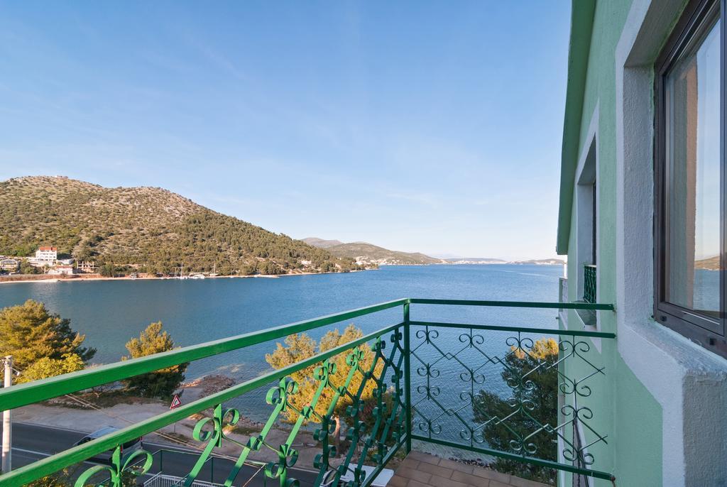Apartment Stojan A1 Marina Exteriör bild