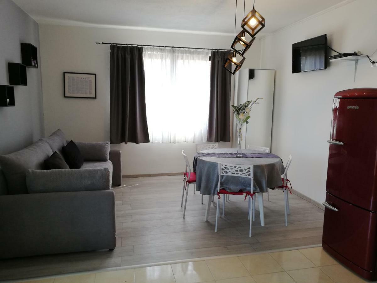 Apartment Stojan A1 Marina Exteriör bild
